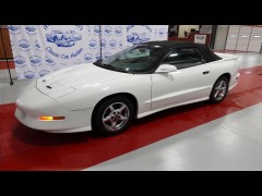 BUY PONTIAC FIREBIRD 1997 2DR CONVERTIBLE TRANS AM, Abingdon Auto Auction, Inc.