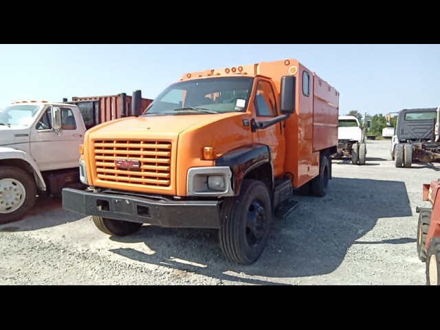 BUY GMC C6500 2005 TREE CHIP BED, Abingdon Auto Auction, Inc.