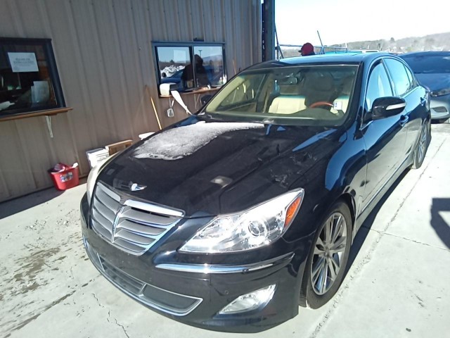 BUY HYUNDAI GENESIS 2012 4DR SDN V8 4.6L, Abingdon Auto Auction, Inc.