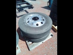 1901 11R24.5 TIRES W/RIMS 1 2 EA 