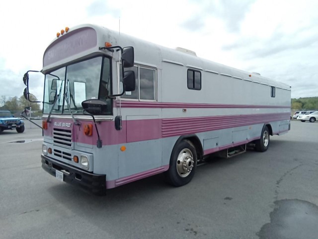 BUY BLUE BIRD BUS 1994 BUS, Abingdon Auto Auction, Inc.