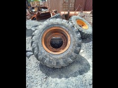  1EA 12 LUG RIM 17.5XR25 TIRE AND WHEEL 