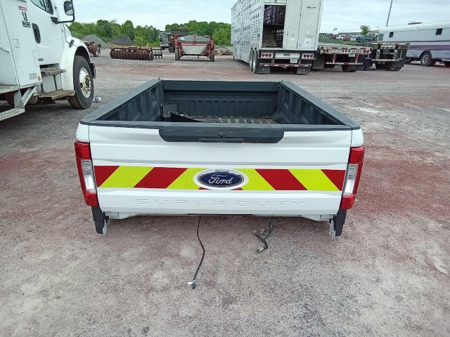 BUY FORD 8' BED 2019 FORD 8' BED, Abingdon Auto Auction, Inc.