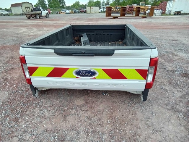 BUY FORD 8' BED 2019 FORD 8' BED, Abingdon Auto Auction, Inc.