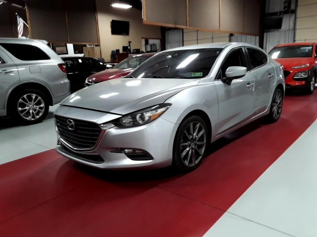BUY MAZDA MAZDA3 4-DOOR 2018 TOURING AUTO, Abingdon Auto Auction, Inc.