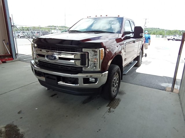 BUY FORD SUPER DUTY F-250 SRW 2017, Abingdon Auto Auction, Inc.