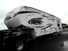 BUY KEYSTONE MONTANA 2010 CAMPER, Abingdon Auto Auction, Inc.