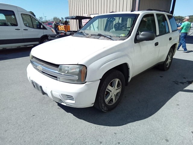 BUY CHEVROLET TRAILBLAZER 2006 SUV - MEDIUM DUTY - 4WD, Abingdon Auto Auction, Inc.