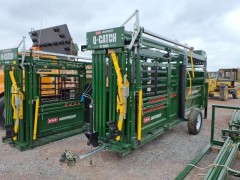 BUY ARROWQUIP 878-EF8 1901 SQUEEZE CHUTE/TRAILER , Abingdon Auto Auction, Inc.