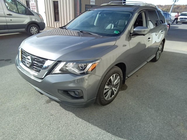 BUY NISSAN PATHFINDER 2017, Abingdon Auto Auction, Inc.