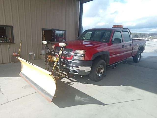 BUY CHEVROLET SILVERADO 2500HD 2003 4 DR W/SNOWPLOW , Abingdon Auto Auction, Inc.
