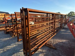 BUY CATTLE PANEL W/GATE 1, Abingdon Auto Auction, Inc.