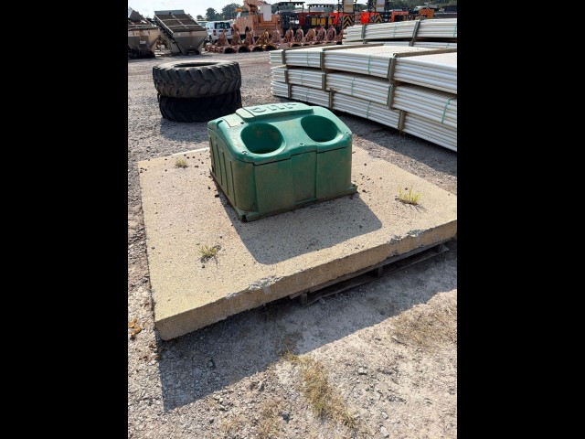 BUY DRINKER W/PAD 4 HOLE 1, Abingdon Auto Auction, Inc.