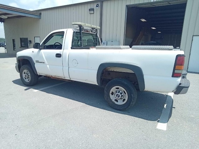 BUY GMC SIERRA 2500HD 2006 2006 GMC PICKUP TRUCK, Abingdon Auto Auction, Inc.