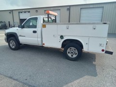 BUY GMC SIERRA 2500HD CLASSIC 2007 2007 GMC UTILITY BODY TRUCK, Abingdon Auto Auction, Inc.