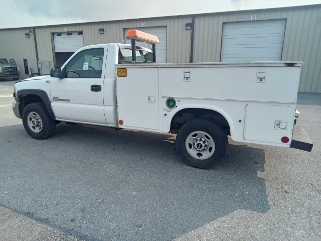 BUY GMC SIERRA 2500HD CLASSIC 2007 2007 GMC UTILITY BODY TRUCK, Abingdon Auto Auction, Inc.